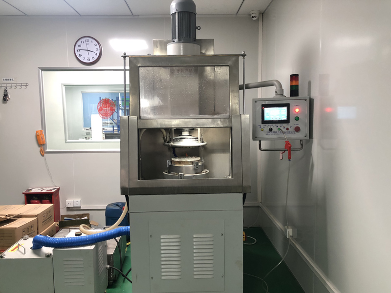 WTS grinding department use the lateset CNC plane milling and grinding machine SXM350A